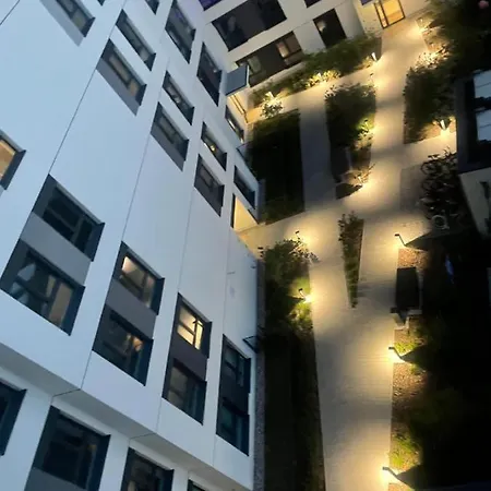 Apartment Jetset Airport Warsaw